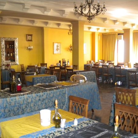 Hotel Corallo มอนเตกาตินี แตร์เม ภายนอก รูปภาพ