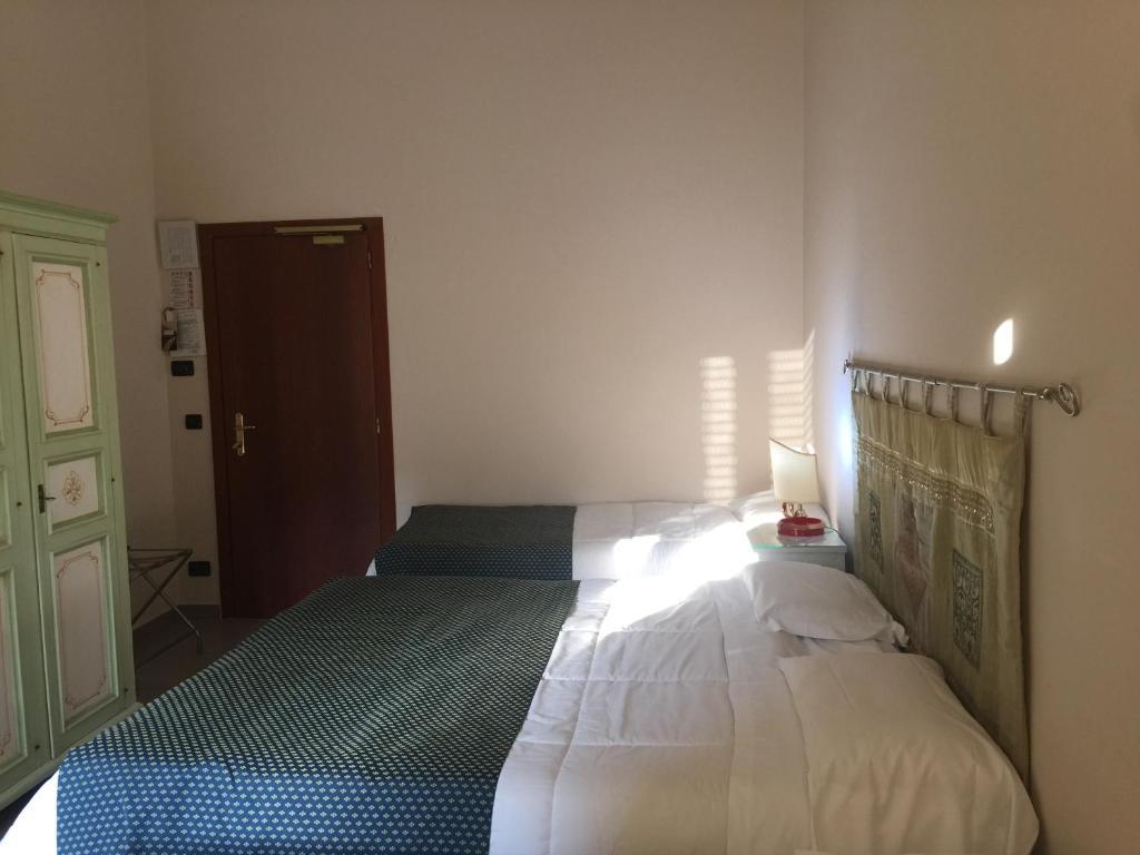 Hotel Corallo มอนเตกาตินี แตร์เม ภายนอก รูปภาพ
