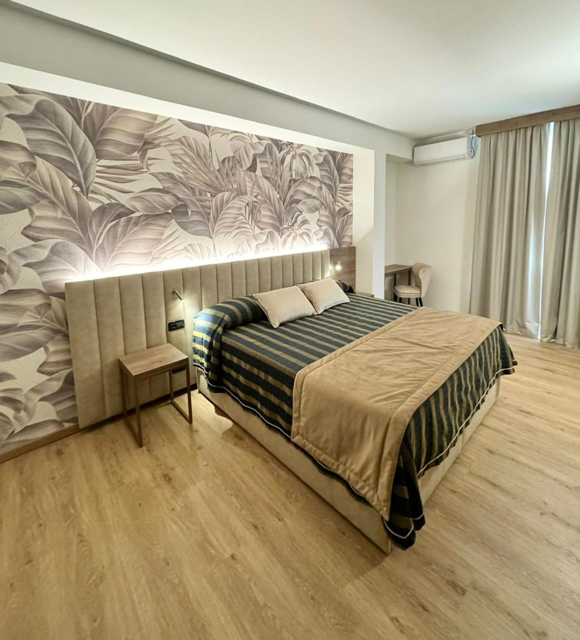Hotel Corallo มอนเตกาตินี แตร์เม ภายนอก รูปภาพ